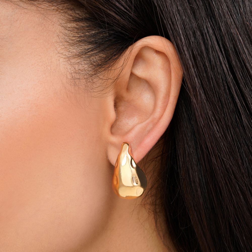 تصویر گوشواره استیل 316 میخی طرح دار طلایی