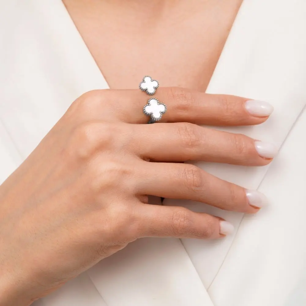 تصویر انگشتر استیل 304 ونکلیف سفید کد 4