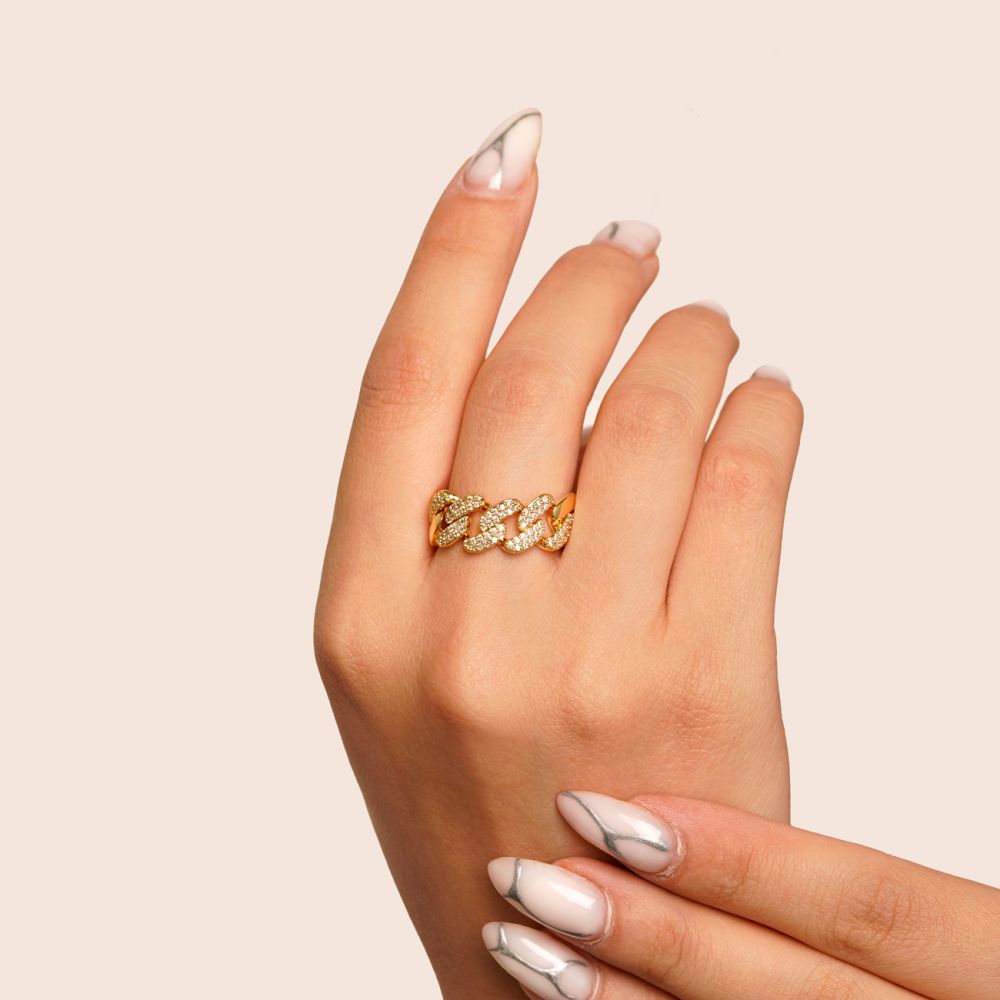 تصویر انگشتر TRENDY کارتیرCartier  نگین دار طلایی (پک سه عددی)