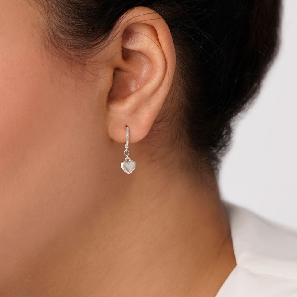 گوشواره شوپینگ حلقه ای قلب آویز سفید