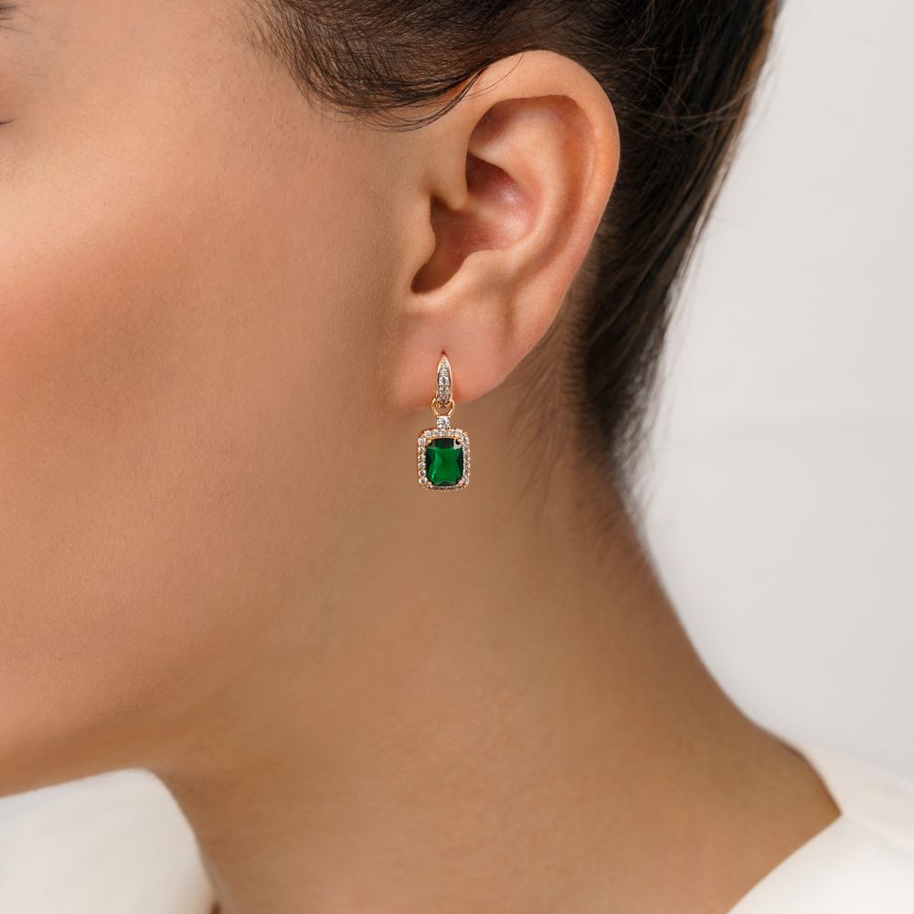 گوشواره شوپینگ حلقه ای نگین سبز طلایی