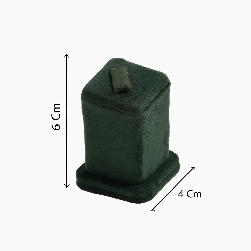 پایه انگشتری تکی کوچک مخمل رنگ سبز پررنگ