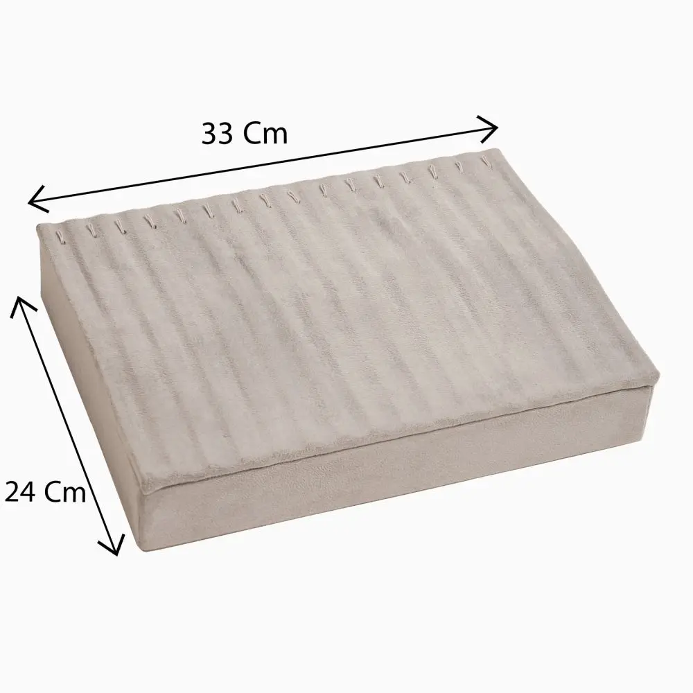 تصویر استند دستبند زنجیری شیاردار مخمل رنگ خاکستری