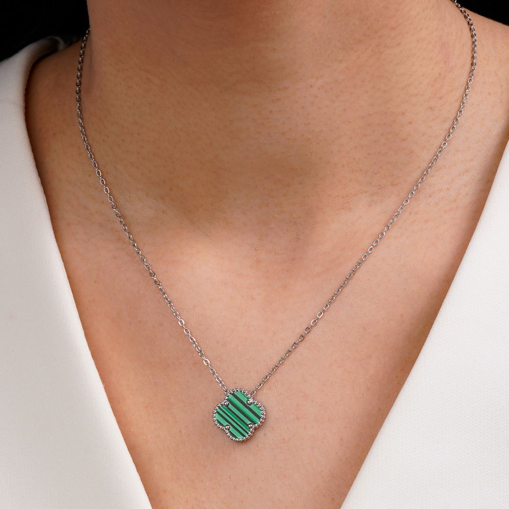 تصویر گردنبند ونکلیف سبز نقره ای استیل 304