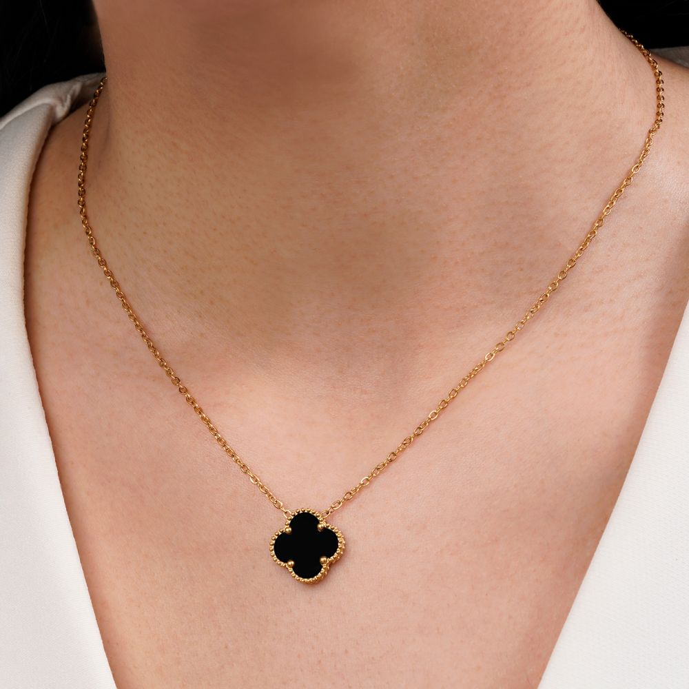 تصویر گردنبند ونکلیف مشکی طلایی استیل 304