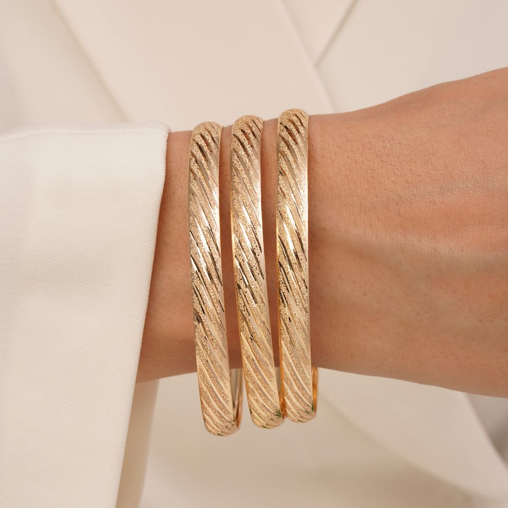 تصویر النگو 7 میل زنانه طلایی ضمانتی کد 711 (بسته3عددی)