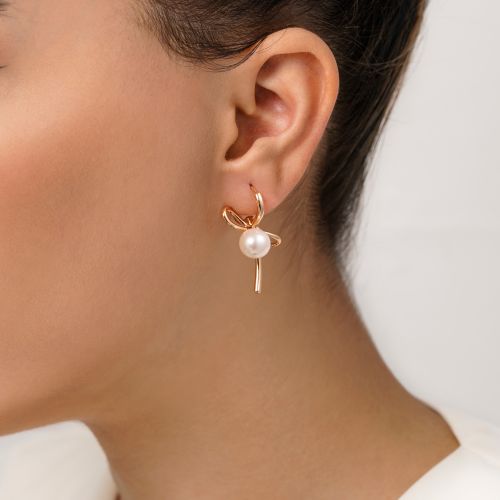 گوشواره شوپینگ حلقه ای مرواریدی طلایی