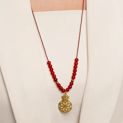 گردنبند چرمی انار آویز استیل