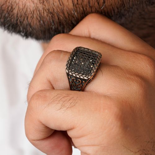 انگشتر طلاروس مردانه نگین دار(بسته 4 عددی)