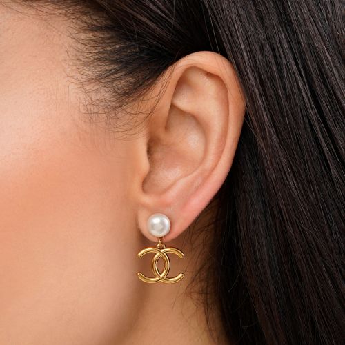 گوشواره میخی استیل 304 شنل آویزدار مرواریدی طلایی