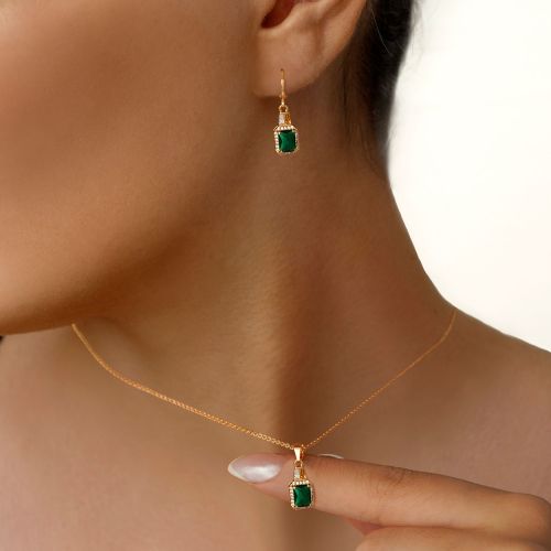 نیم ست Ysx پلاک دار طلایی