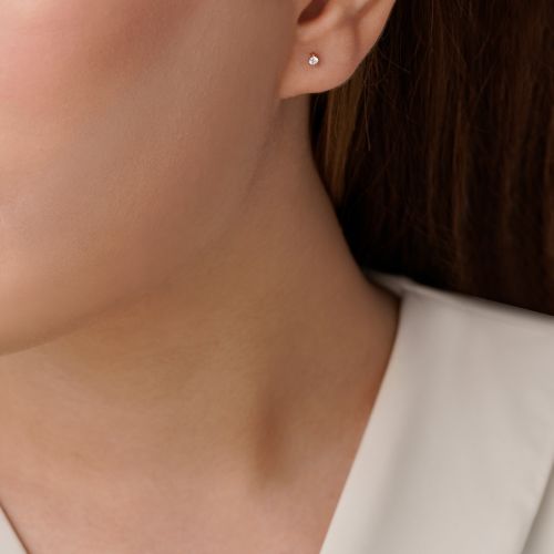 گوشواره شوپینگ میخی نگین 2.5 میل طلایی