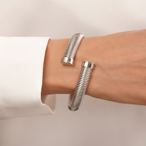 دستبند النگویی استیل 316 طرح دار سفید(فری سایز)