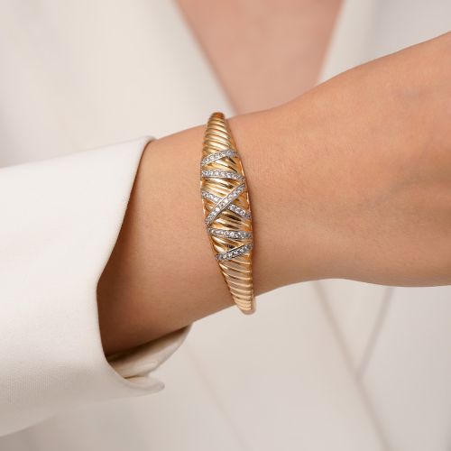 دستبند النگویی شوپینگ طلایی