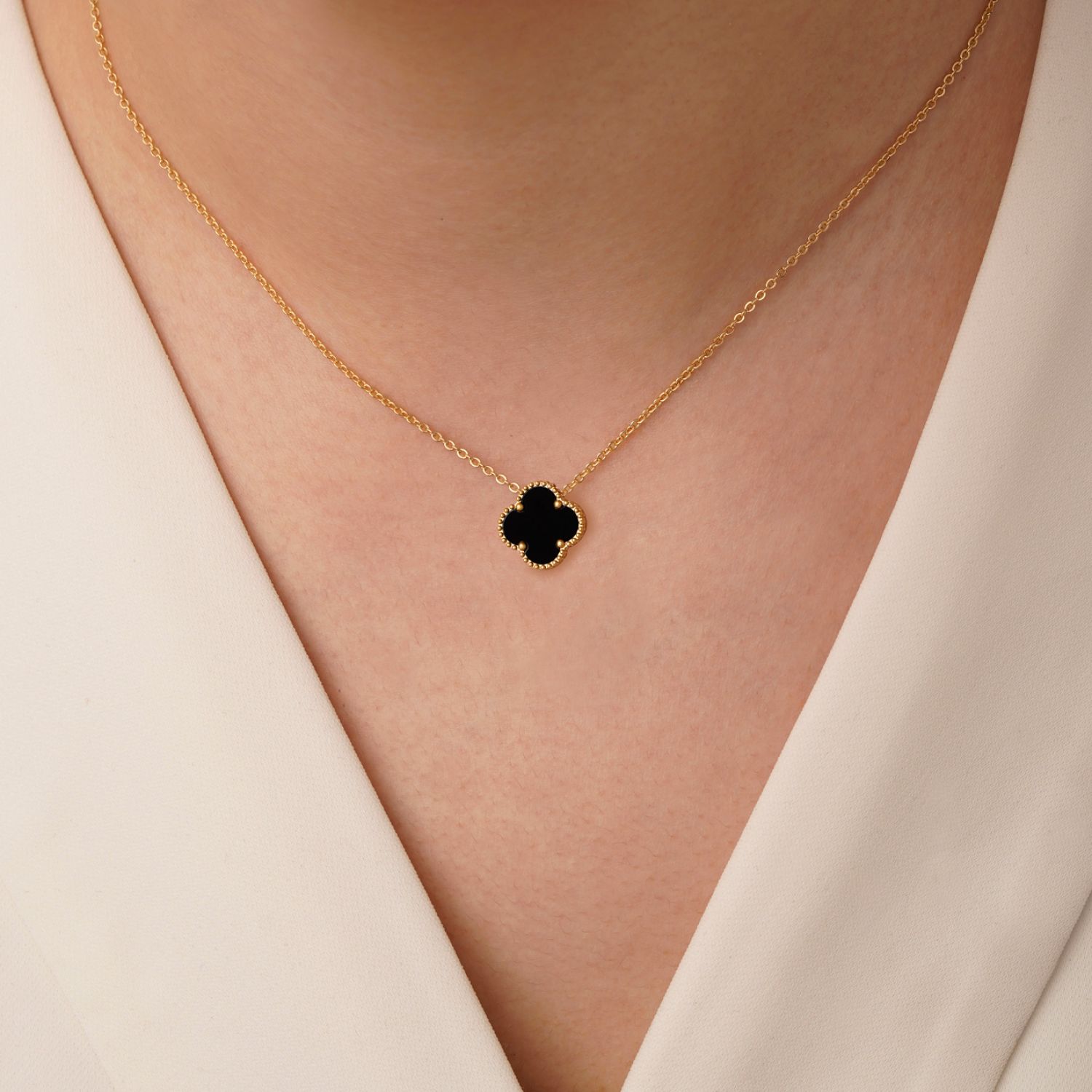 گردنبند استیل 304 ونکلیف مشکی 15میل طلایی