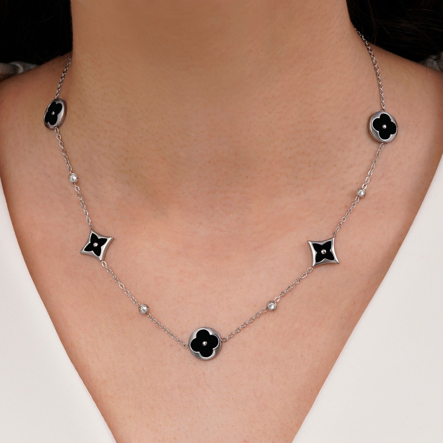 گردنبند ونکلیف مشکی استیل 304 نقره ای 12 میل