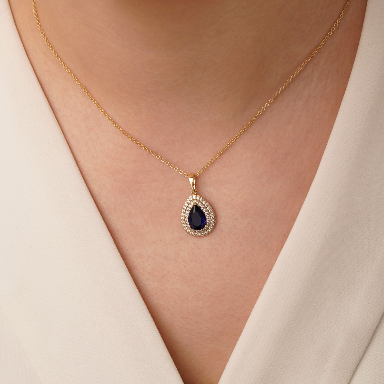 پلاک شوپینگ نگین سورمه ای 13.6 میل طلایی