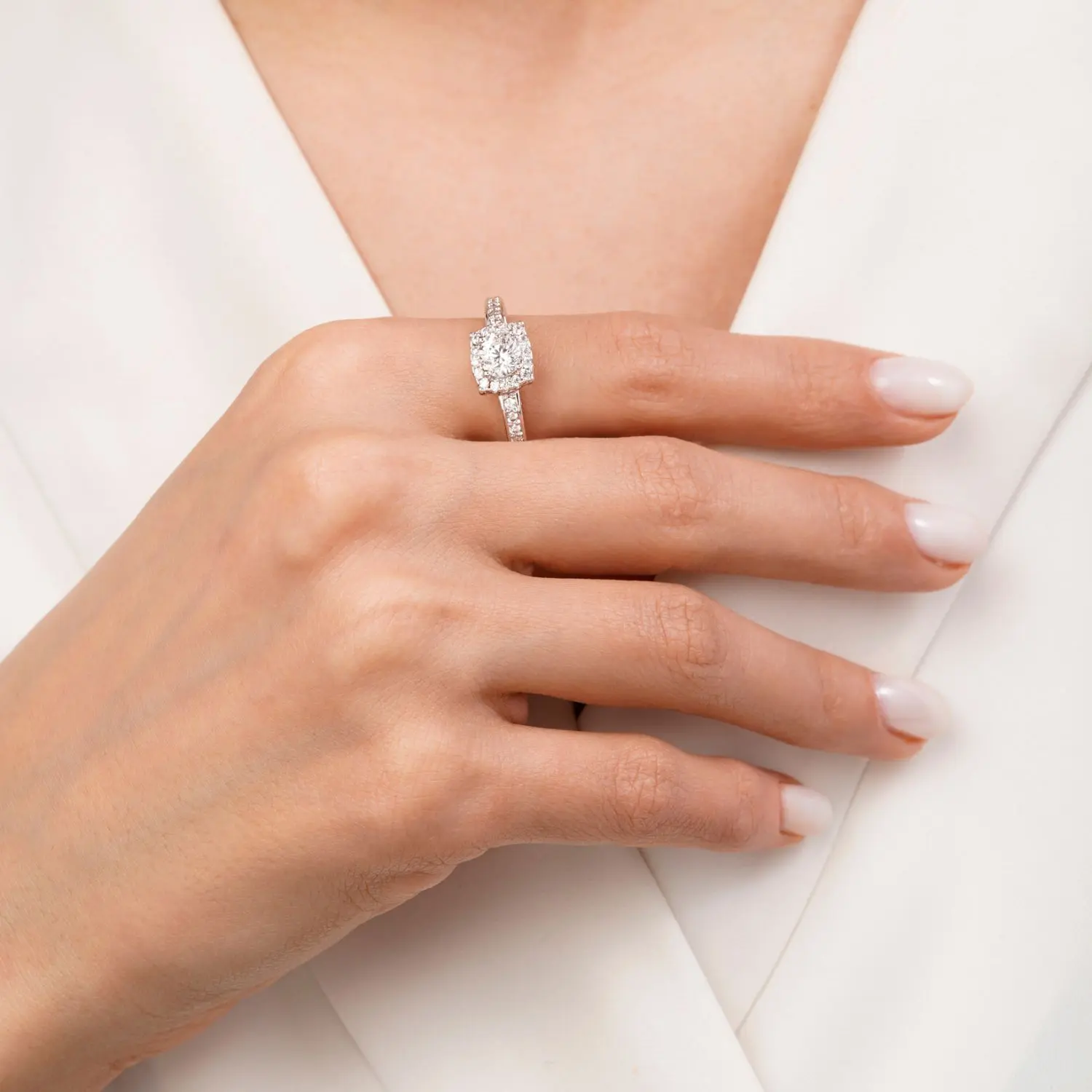 انگشتر نگین دار نقره ای شوپینگ سایز 7