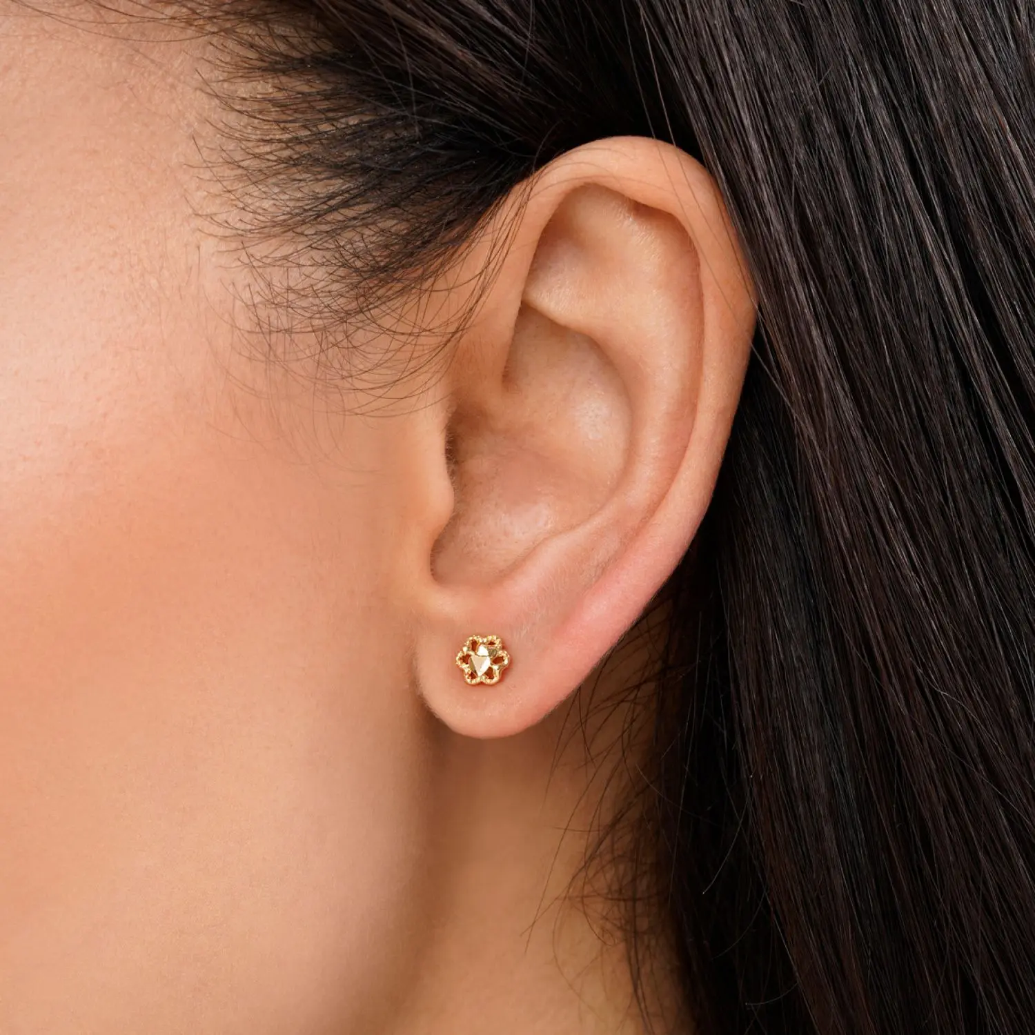 گوشواره گل میخی طلایی شوپینگ