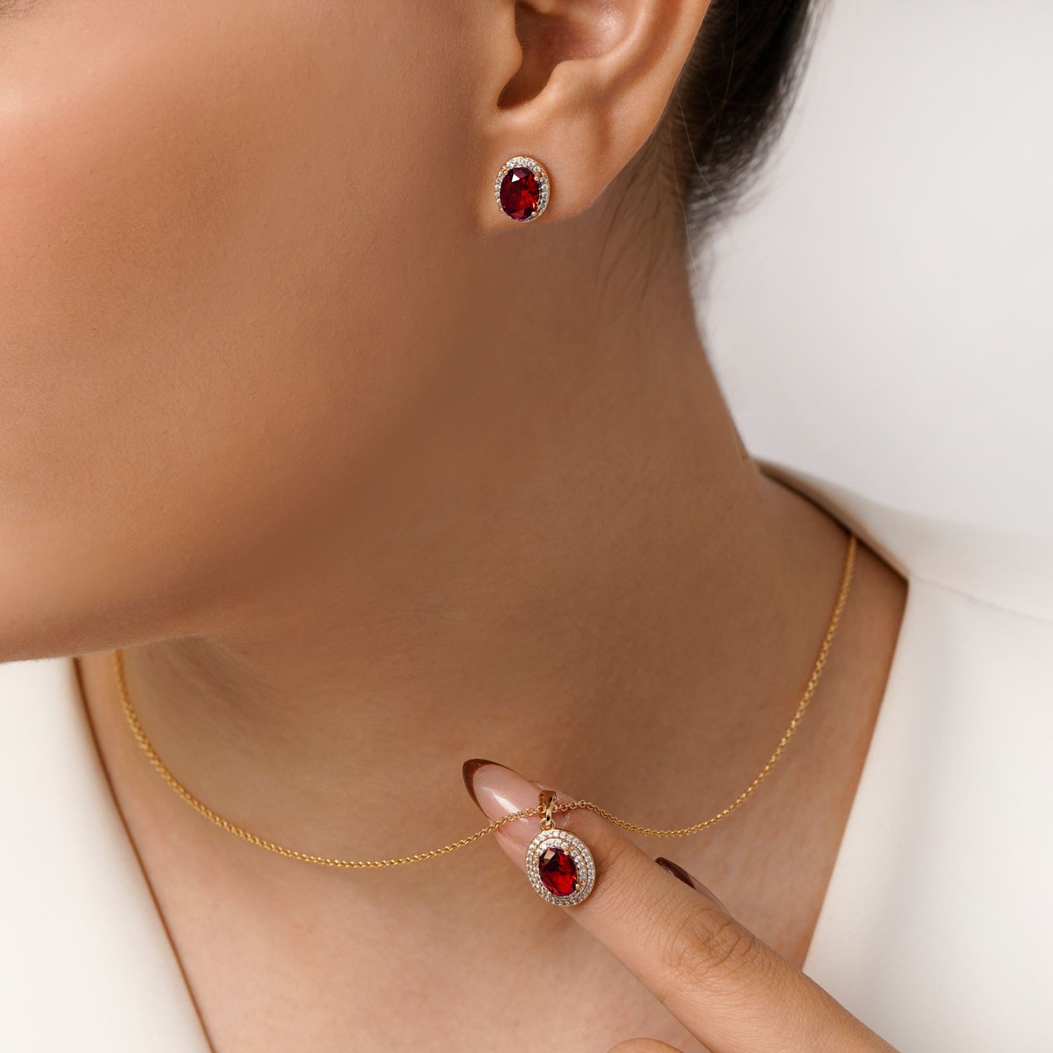 نیم ست شوپینگ پلاک دار نگین قرمز  طلایی