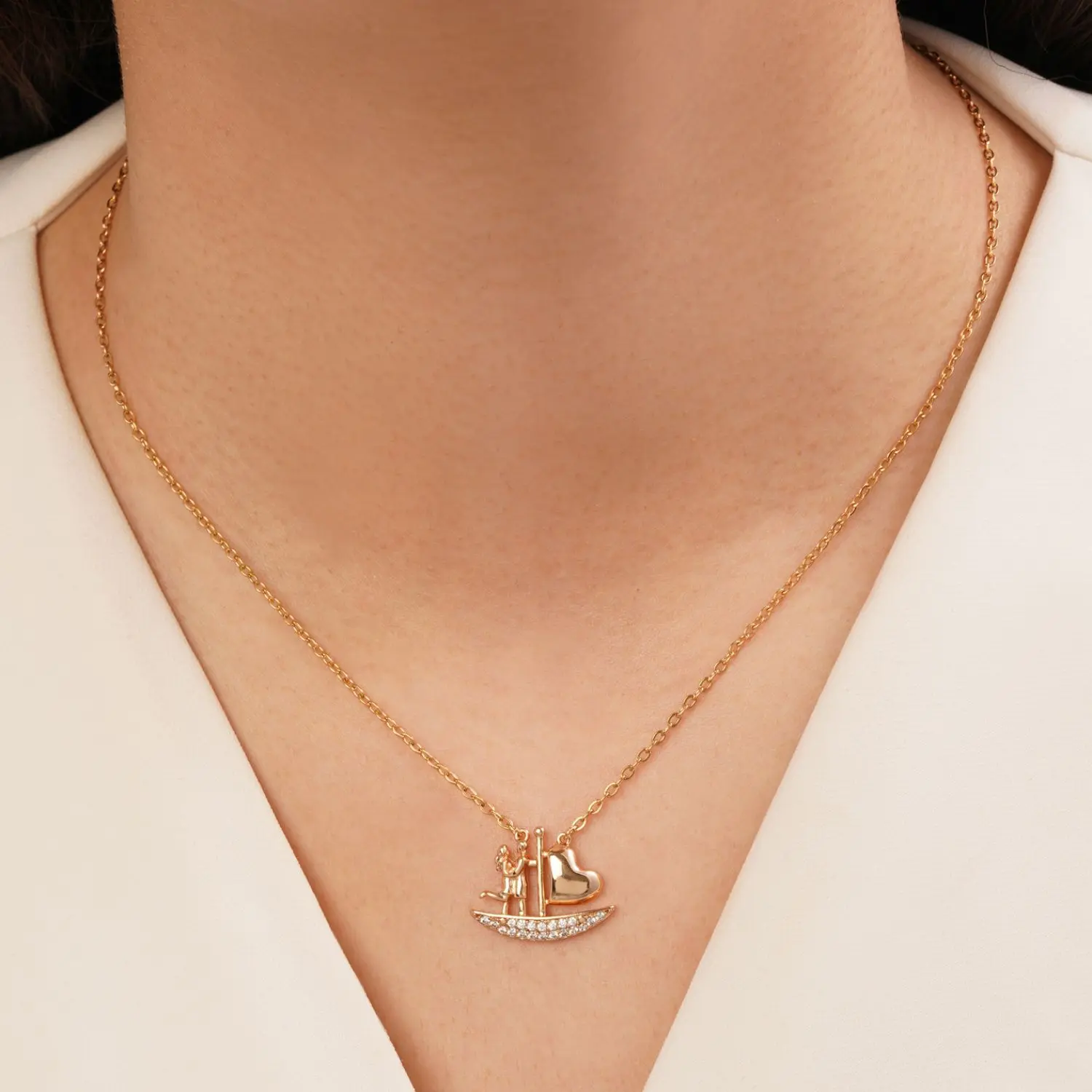 گردنبند نگین دار طلایی شوپینگ