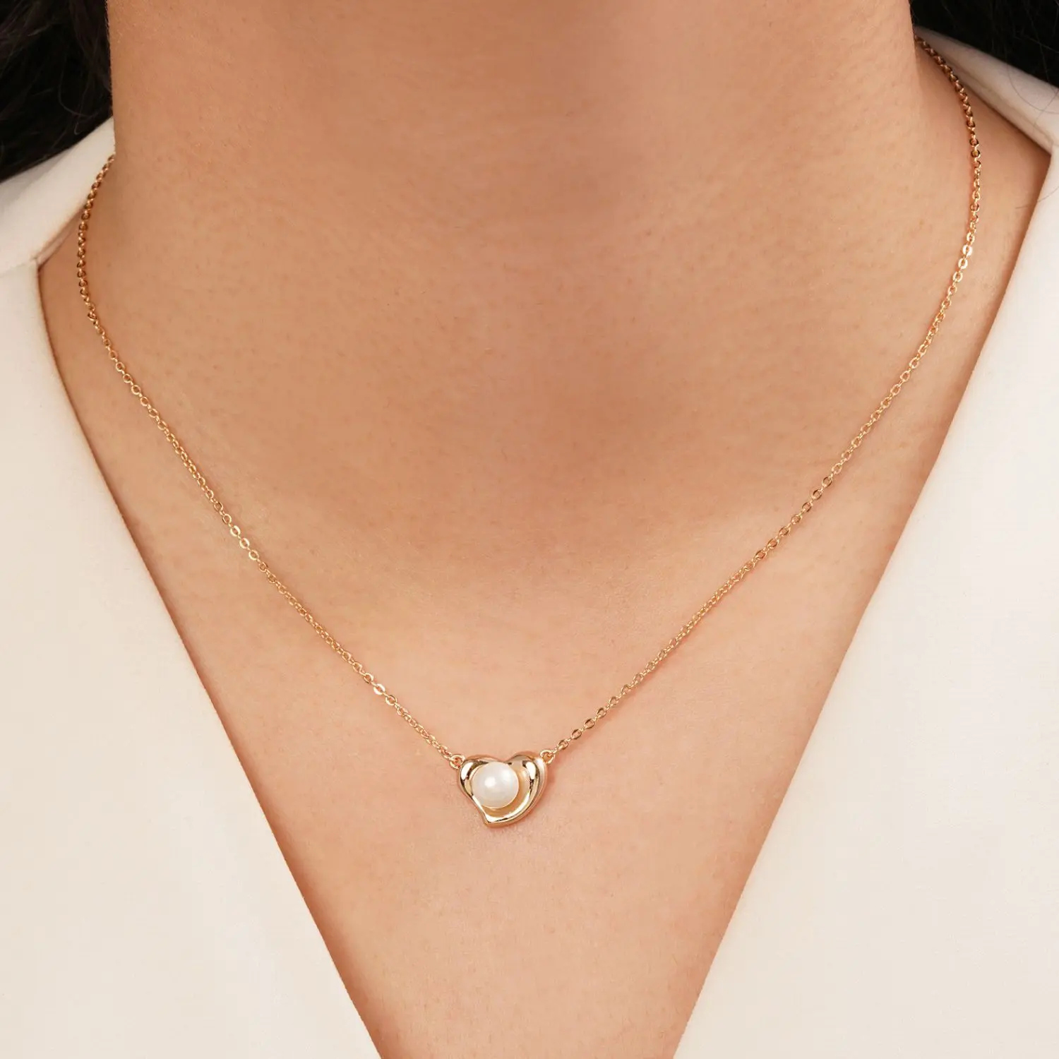 گردنبند قلب مرواریدی طلایی شوپینگ