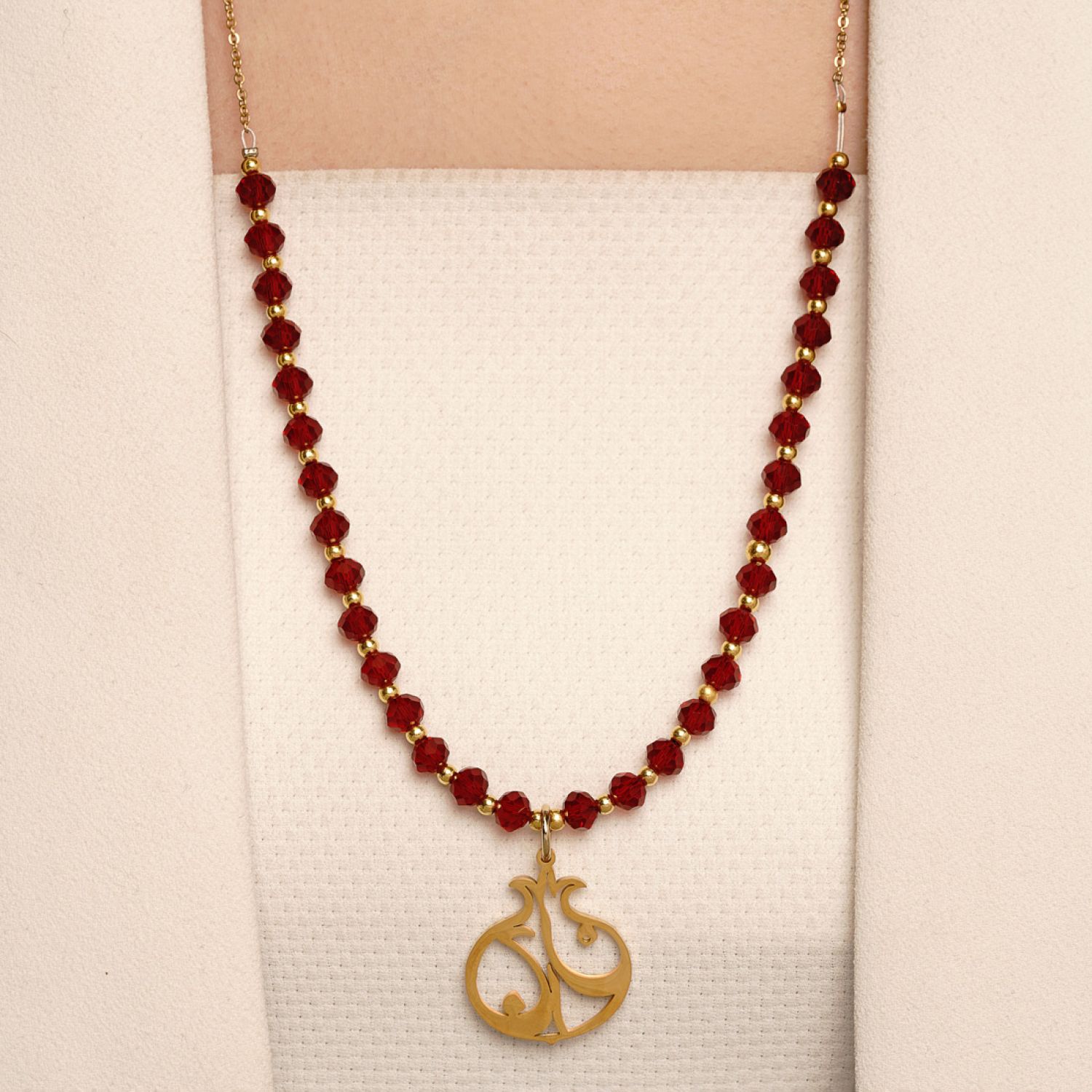 گردنبند یلدایی مهره ای استیل پلاک دار