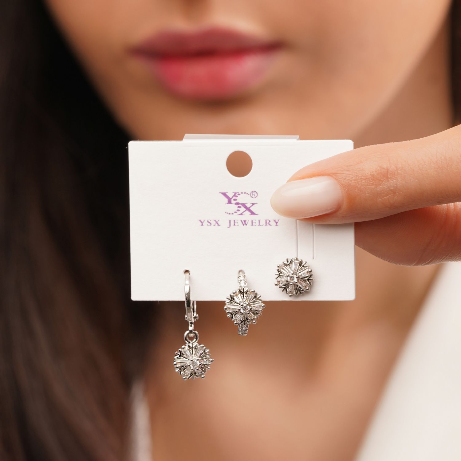 گوشواره نگین دار حلقه ای سه عددی نقره ای YSX