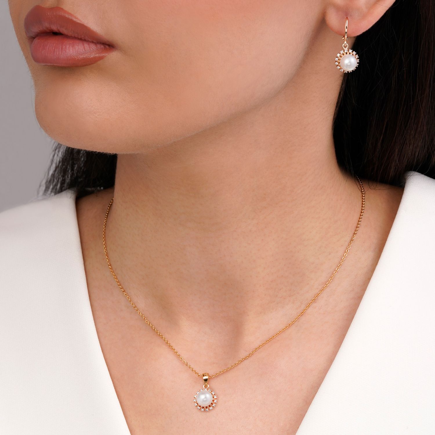 نیم ست YSX مرواریدی نگین دار طلایی 