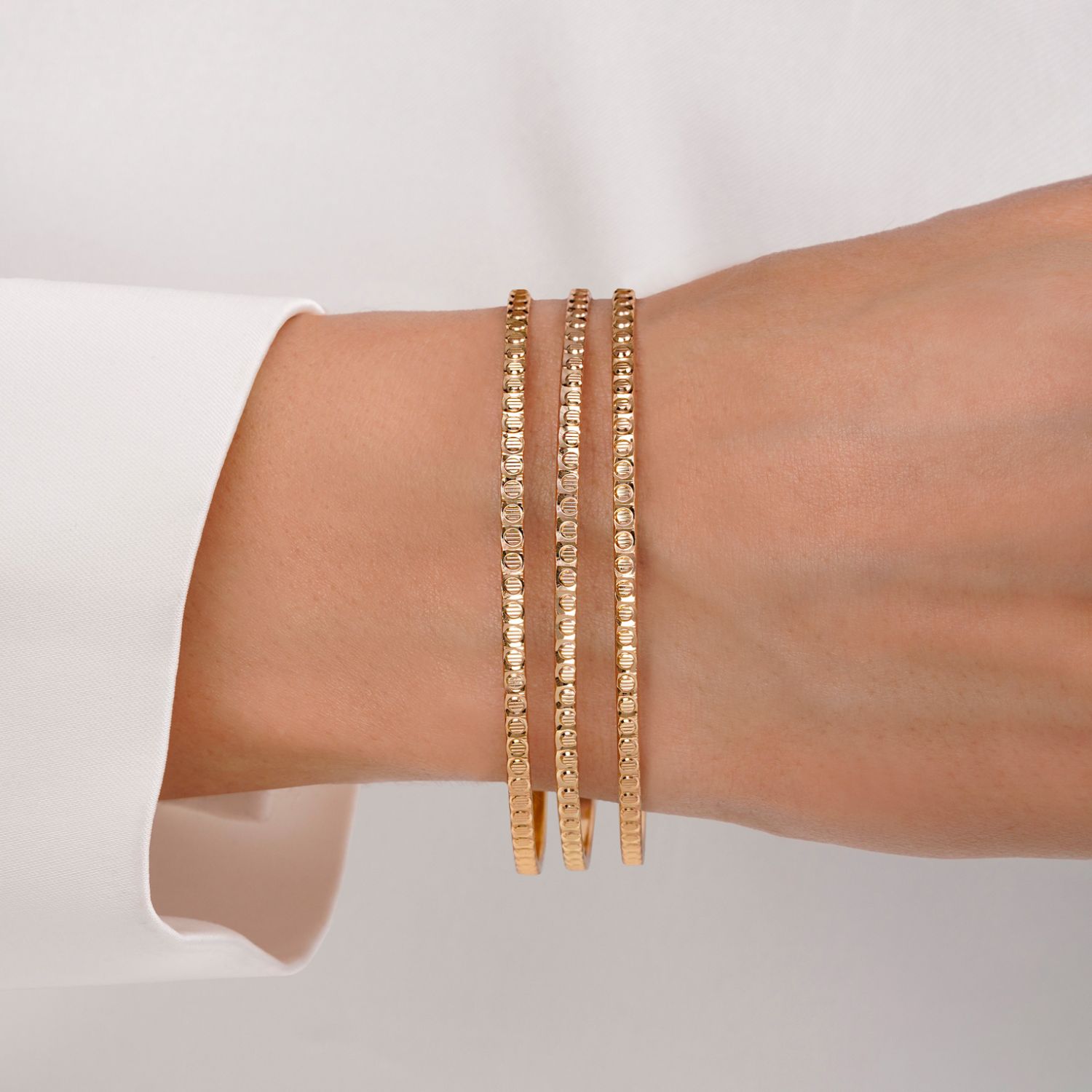 النگو 2 میل زنانه سایز 4 ضمانتی طلایی(بسته3عددی)