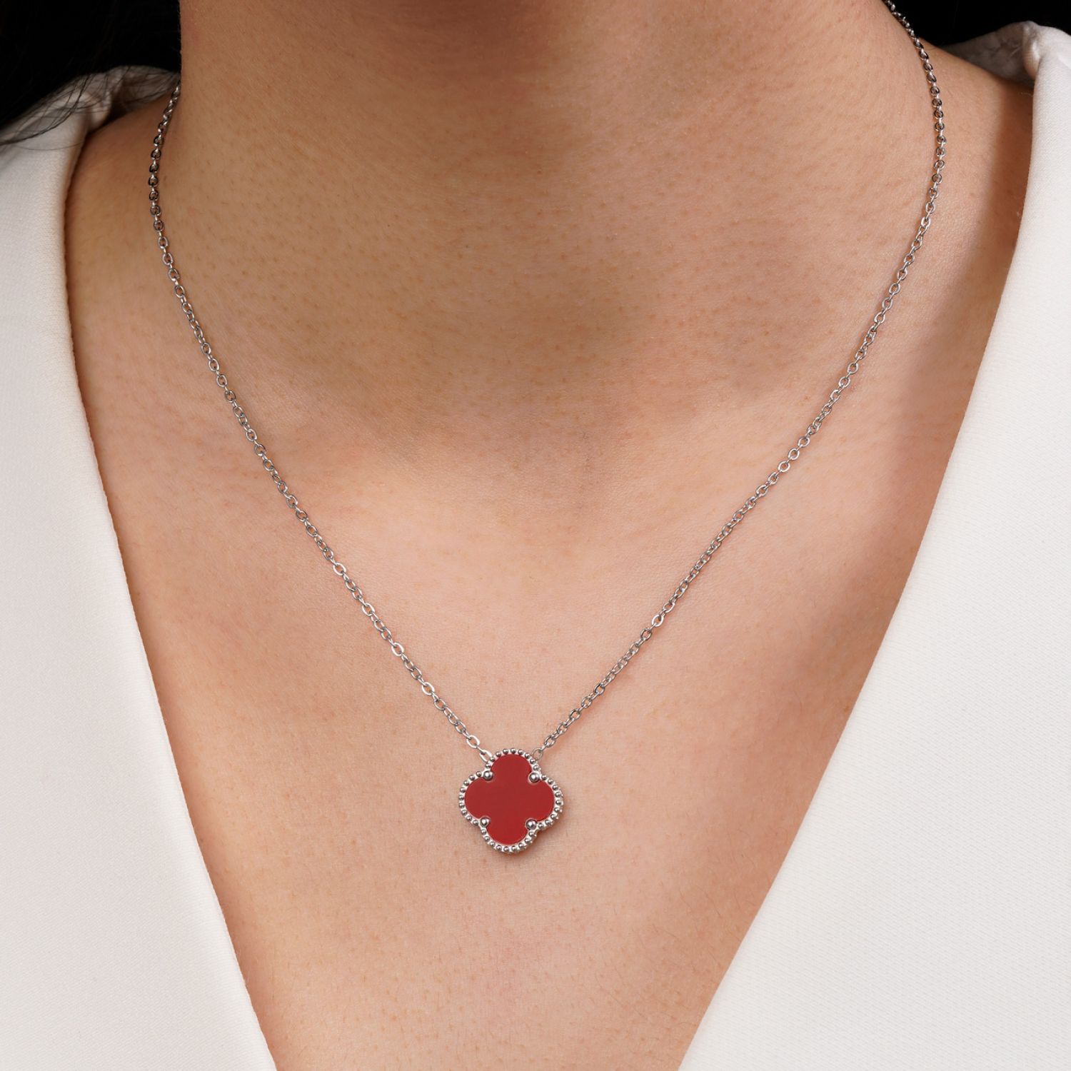 گردنبند ونکلیف قرمز نقره ای استیل 304