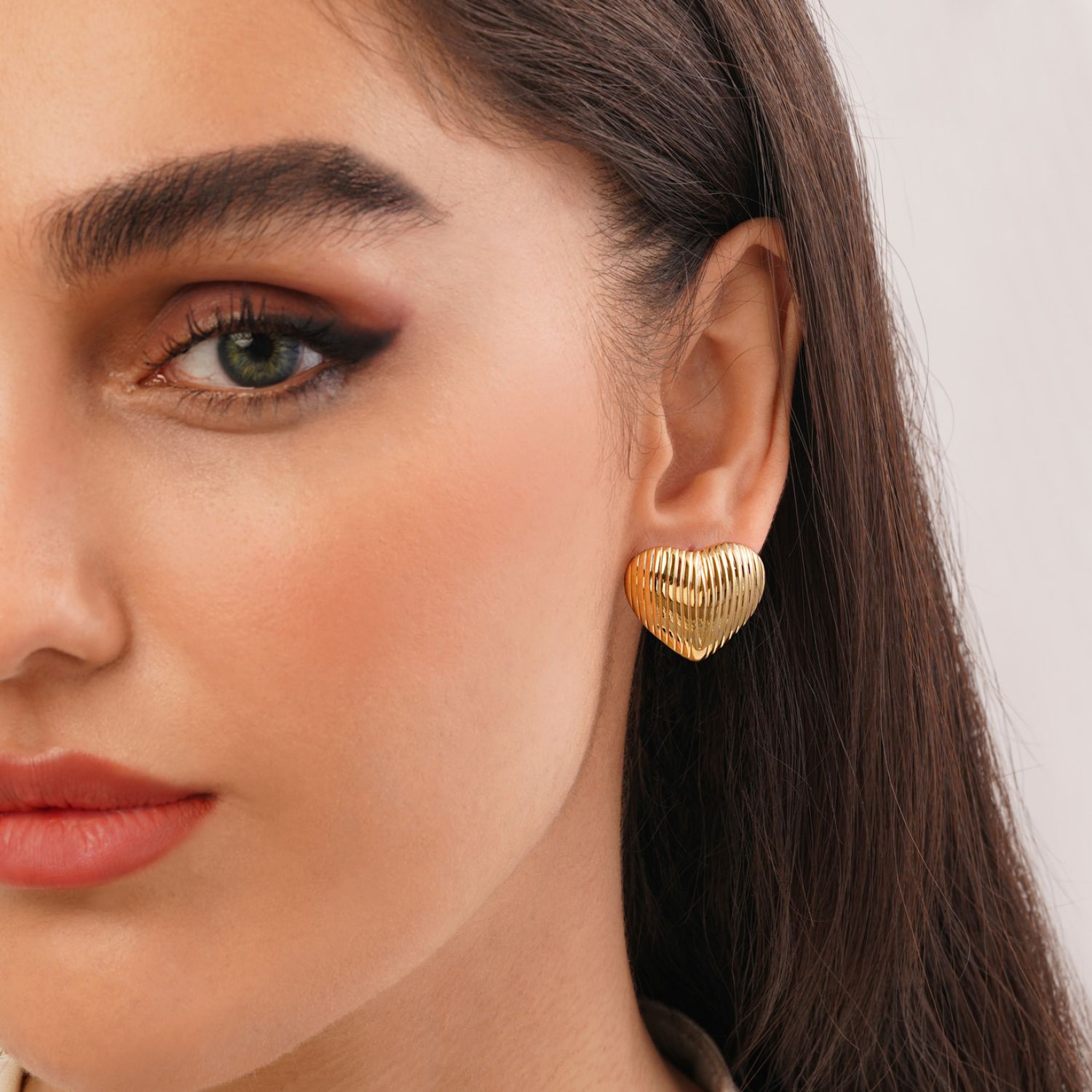 گوشواره استیل 316 میخی طلایی