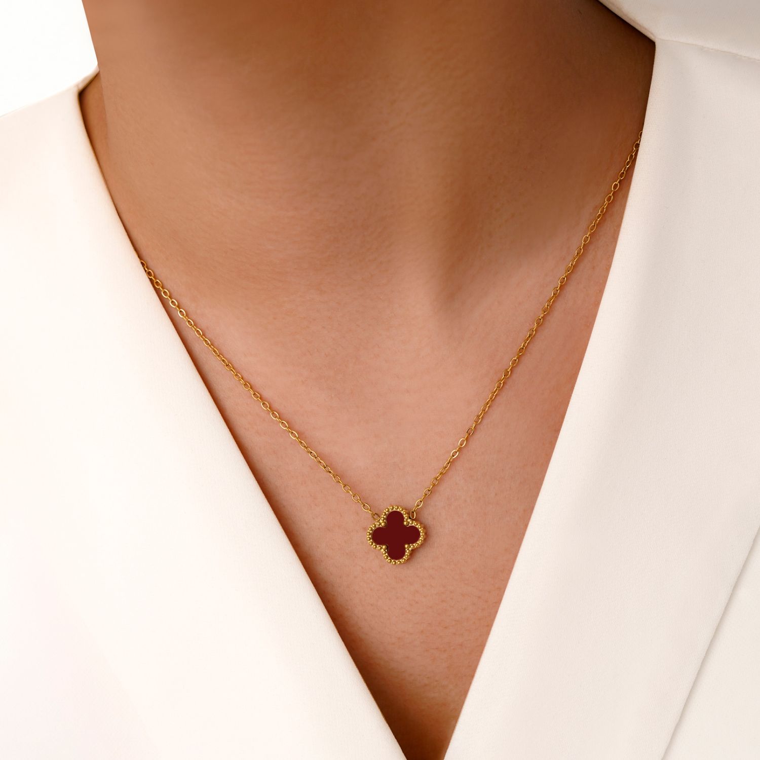 گردنبند استیل304 ونکلیف زرشکی 13میل طلایی