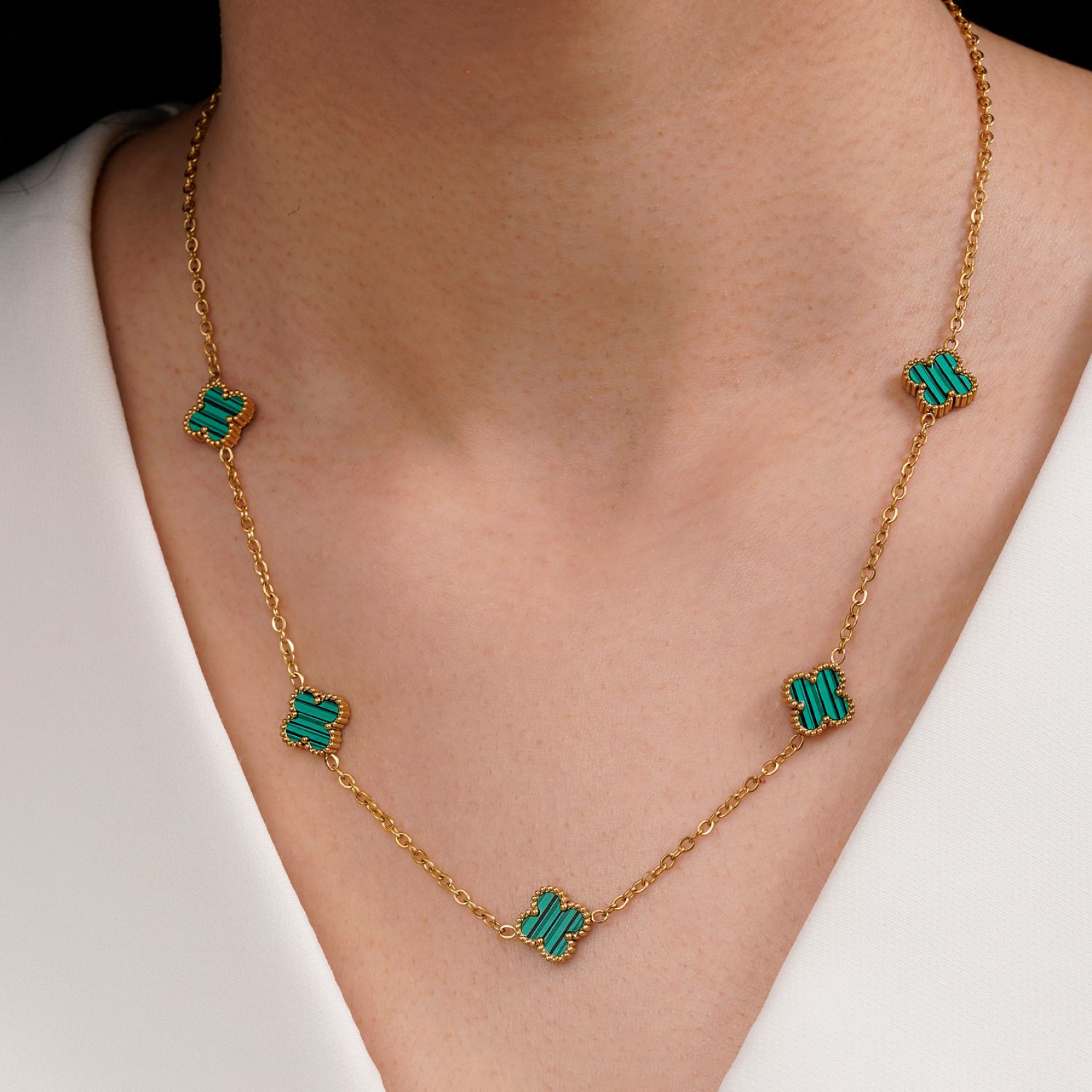 گردنبند ونکلیف سبز طلایی استیل 304