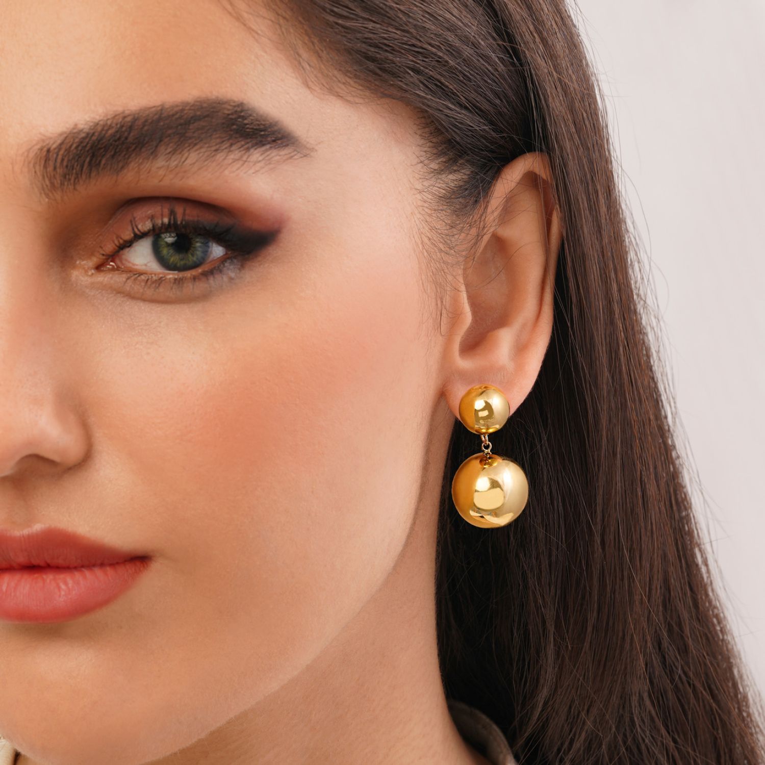 گوشواره استیل 316 میخی آویز دار طلایی