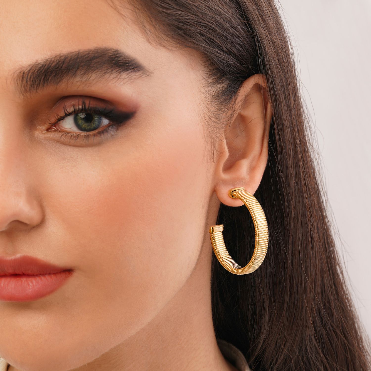 گوشواره استیل 316 میخی طلایی