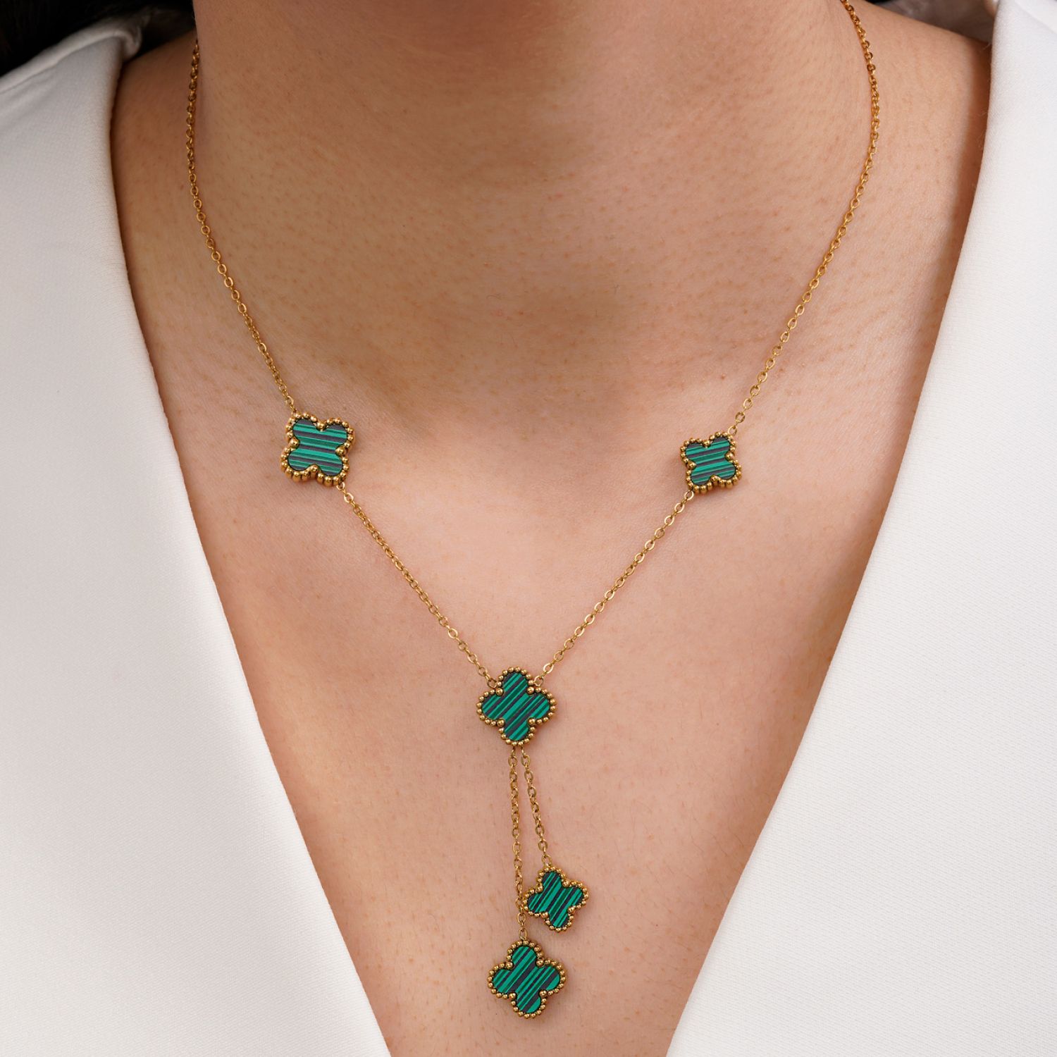 گردنبند استیل 304 ونکلیف سبز آویزدار طلایی