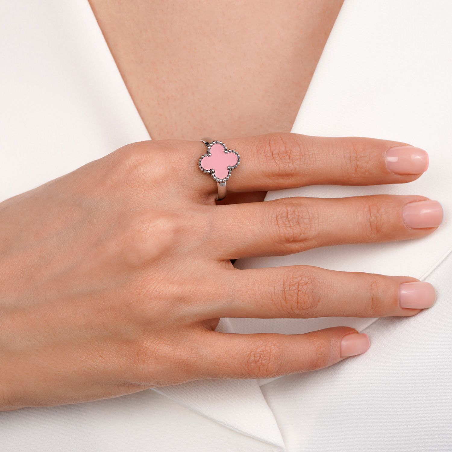 انگشتر استیل304 ونکلیف صورتی 13 میل سفید(فری سایز)